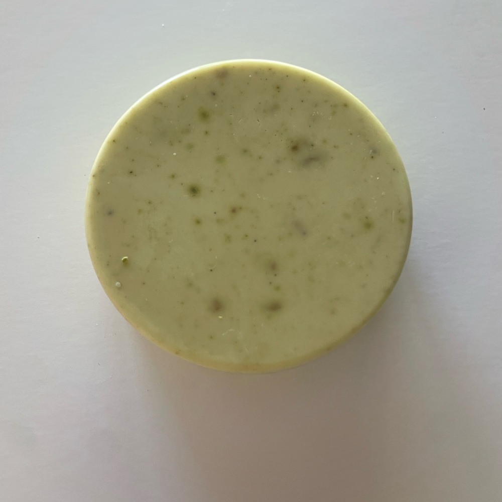 Handmade soap. Luxurious roses w/ Moringa. Hand Sopa.